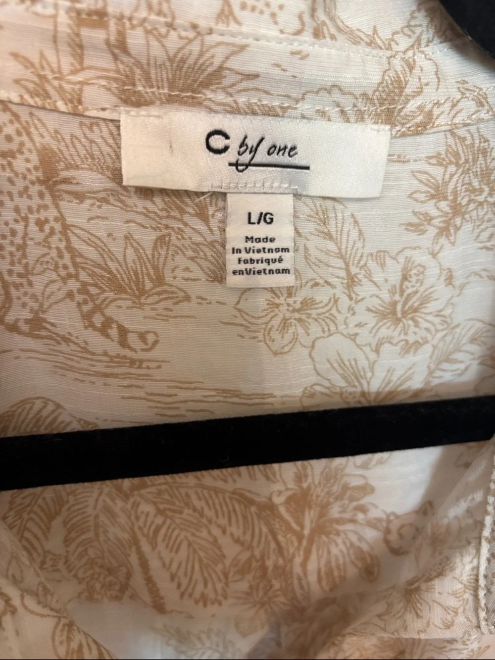 C & J Malibu Beige Printed Button-Up Blouse - Picture 2 of 4